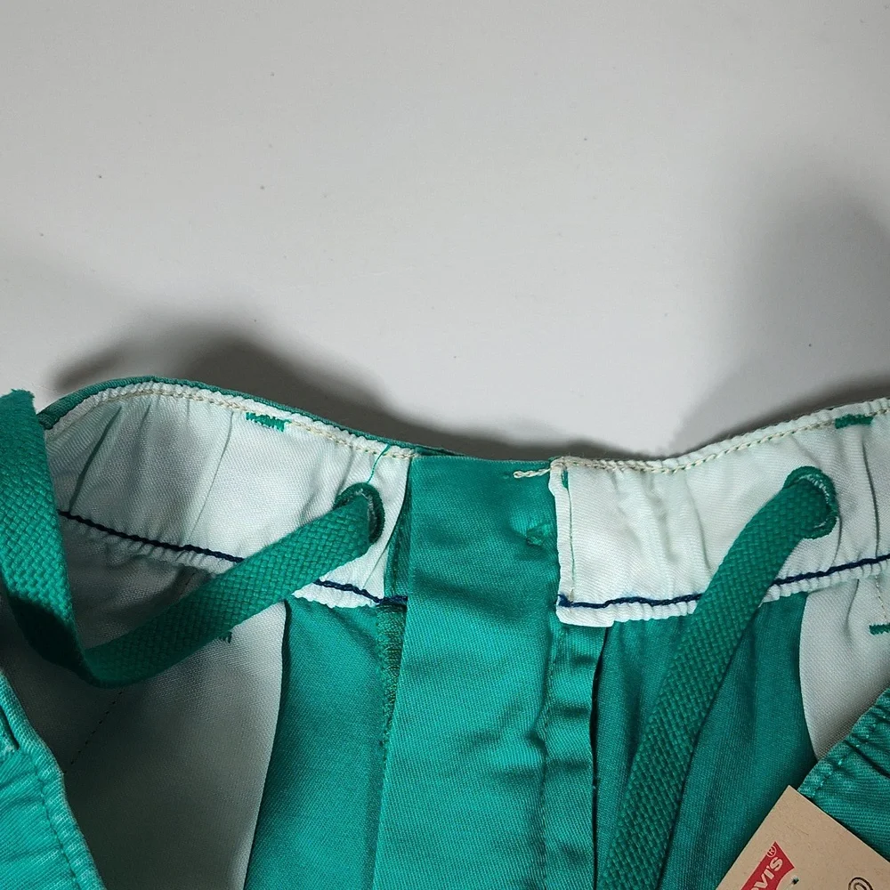 NWT Mens Levi's XX Chino EZ‎ Shorts green S